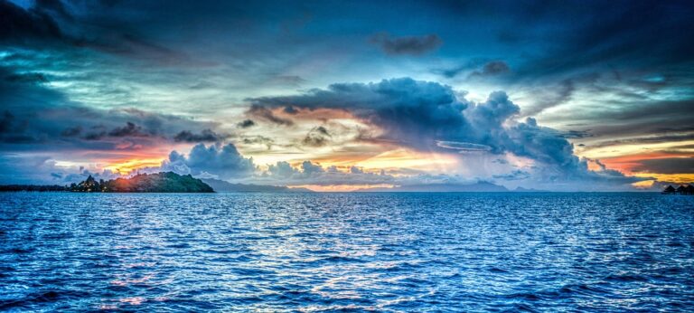 Discover the Hidden Gems of Scandinavia: Exploring the Faroe and Ã…land Islands