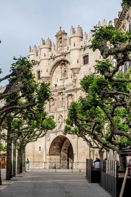 Hampton Headhunting Expands into Spain’s Legal Market