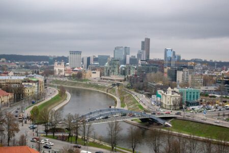 Lithuanian President Calls for Closing Border with Belarus to Passenger Traffic and Limiting Transit