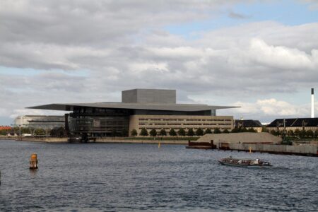 Scotland Triumphs Over Denmark in Thrilling 4-2 Showdown on November 18, 2025