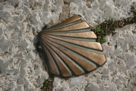 France Joins USA and Spain in 2025’s Top Travel Destinations – Explore the Best Apps Transforming How You Book Flights and Hotels!