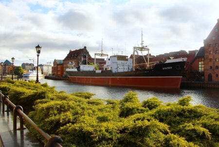 How Poland’s Military Buildup Became a Cautionary Tale Amid Ukraine’s War