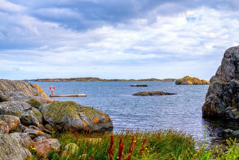 A$AP Rocky talks being jailed in Sweden, having no ‘real smoke’ with Drake and being a girl dad – 95.1 The Beat