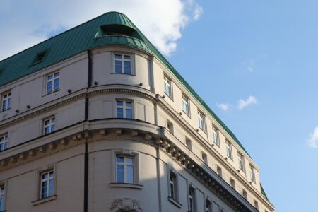 Croatia Triumphs Over Netherlands, Sets Sights on Main Round at Handball EURO 2026