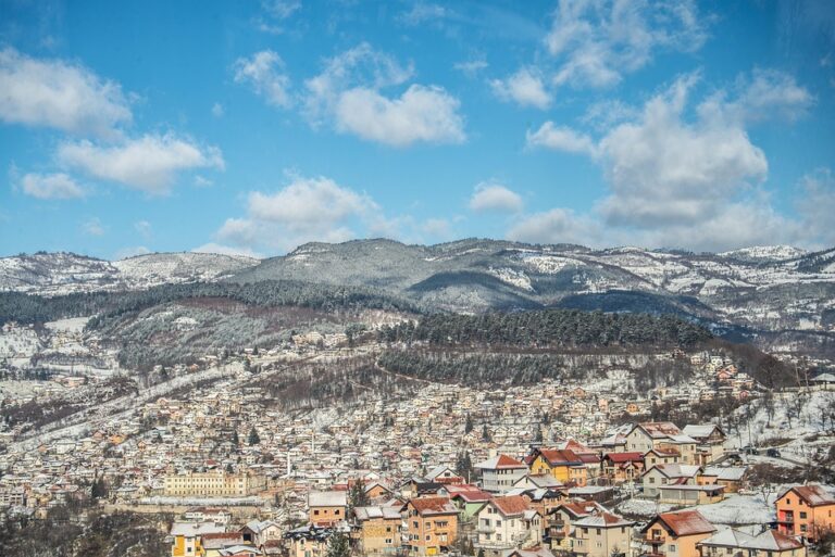 Commissioner Kos Visits Bosnia and Herzegovina to Champion Reform and Drive Progress Toward a European Future