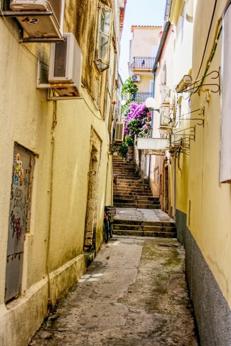 Croatia’s Trade Deficit Shrinks by 27% in January