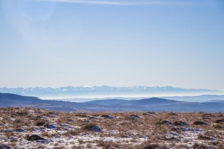 5,000-year-old bacteria thawed in Romanian ice cave – Popular Science