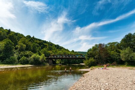 Russia’s ‘meat assaults’ in Ukraine cost it over 6,000 troops in four days, Kyiv says – politico.eu