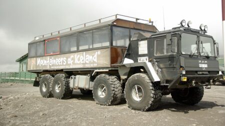 Why Is Iceland Holding a Vote on EU Membership Talks? ¤