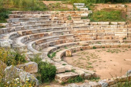I Arrived in Greece with Sky-High Expectations – Here Are the 5 Mistakes That Left Me Disappointed ¤