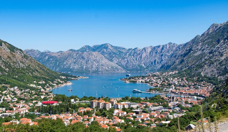 Montenegro is the Jewel of the Adriatic – and it puts a slip on south-eastern Europe’s antisemitic shadows – The Jewish Chronicle ¤