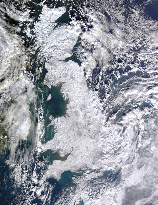 UK Scorches to Year’s Highest Temperature as Western Europe Swelters Again ¤