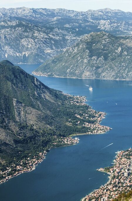 EU Leaders Applaud Progress in Drafting Montenegro’s Accession Treaty ¤
