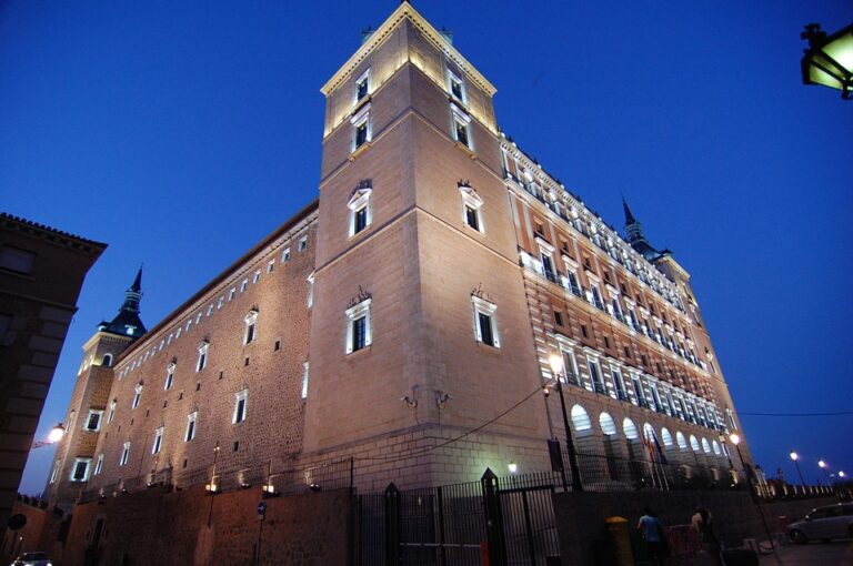 Spain’s Housing Crisis Is a Concentration Crisis – Social Europe ¤